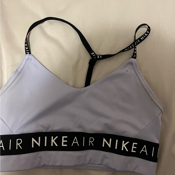 Nike Air Sports Bra - Picture 1 of 2